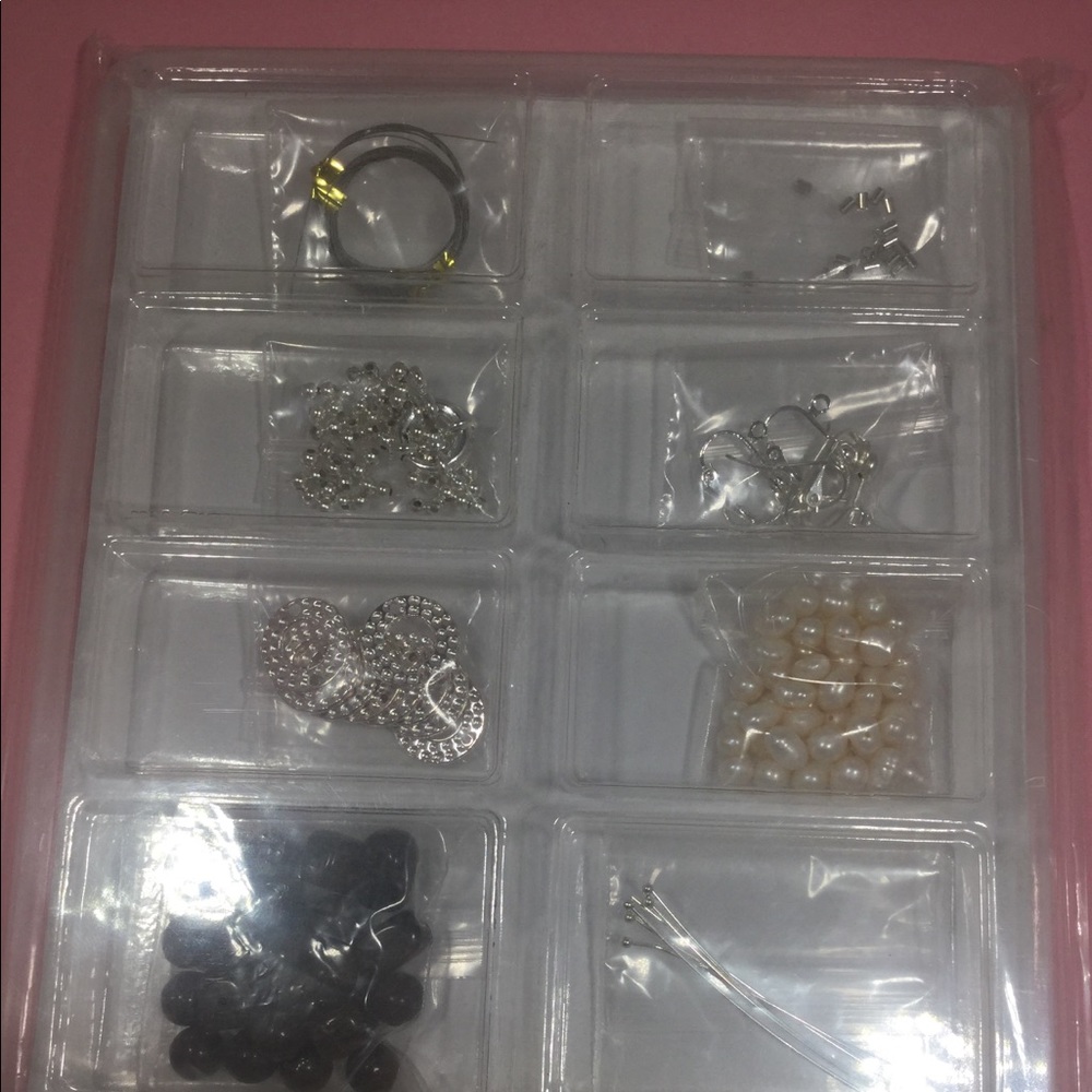 Jewelry kit